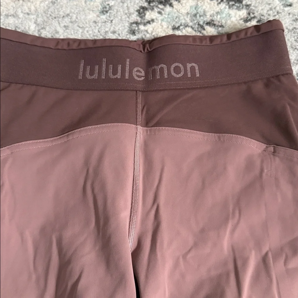 lululemon athletica excellent size